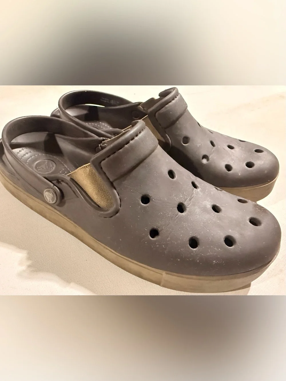 CROCS Light Gray Slip-Resistant Foam Clog Sole